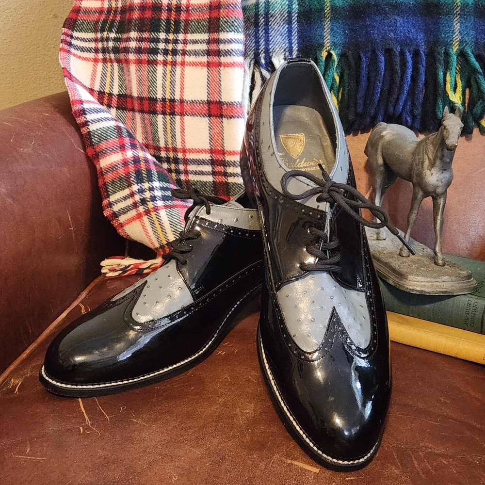 13EE 50s Style Swing Dance Wingtips Stacy Baldwin Patent Black & Ostrich